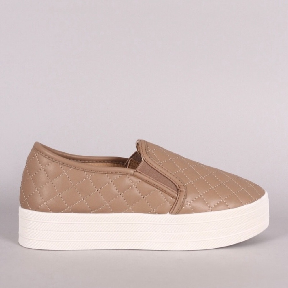 Breckelle Quilted Slip-On Flatform Sneakers